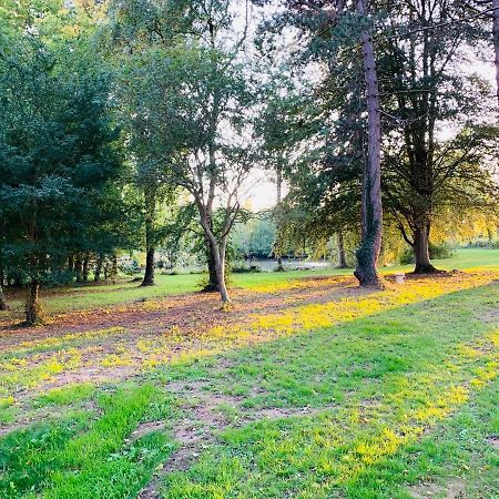Gite Du Parc Du Moulin Du Pre Bavent Eksteriør bilde